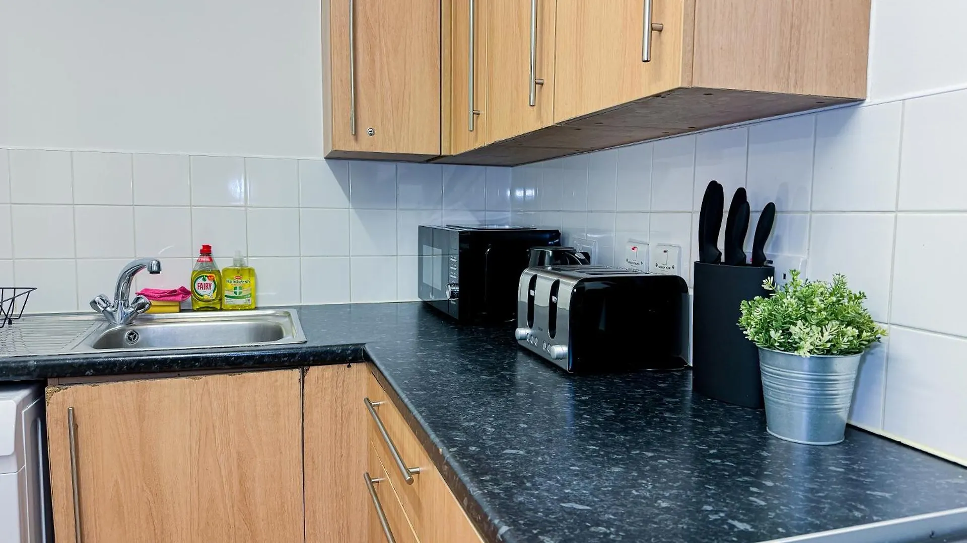 Hidden Gem: Quiet & Comfortable London United Kingdom
